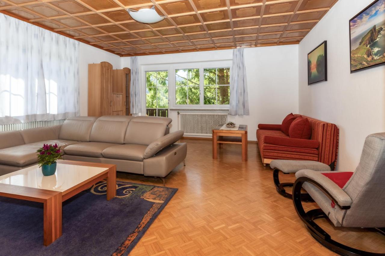 Huegelland Apartment